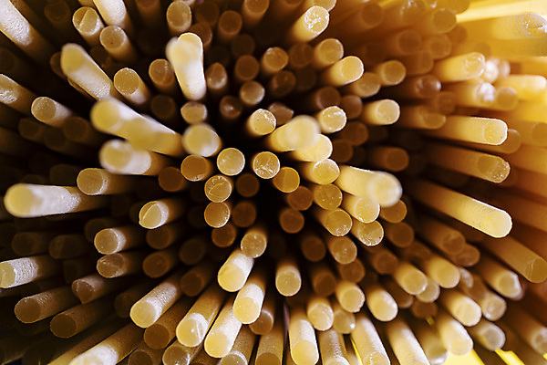 포토 JPG 해외이미지 전통 문화 음식 백그라운드 패턴 다이어트 재료 건조 파스타 건강 스파게티 요리 사람없음 노란색 주방 식당 식사 저녁식사 이탈리아 흰색 면 그룹 닫기 맛 밀 지중해 먹기 오브젝트 국수 질감 날것 점심식사 고립 마카로니 생식 채식주의자 탄수화물 해외포토 유럽 바다 컬러 컨셉 무늬 모션 곡류 서양음식 상점 면류 채식 파스타면 파일형식 이미지허브