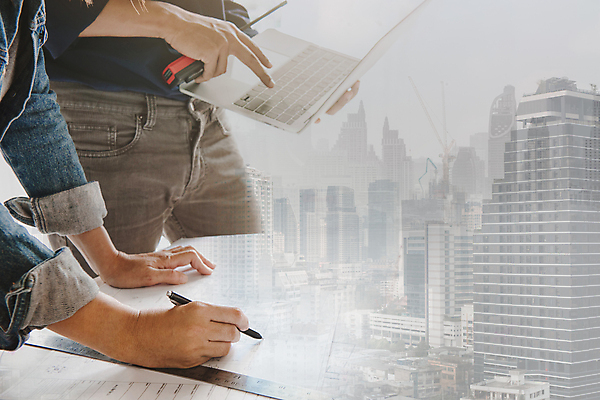 포토 JPG 해외이미지 직업 손 디자인 종이 컨셉 비즈니스 건축양식 통신 탁자 성공 주택 직장 실내 자 사람 사람없음 내부 건물 노트북 컴퓨터 사무실 연필 디지털 공책 장비 흰색 키보드 업무 작업 엔지니어 계획 헬멧 건축가 스케치 책상 그림 청사진 공학 프로젝트 해외포토 건축물 교육 건축 컬러 가구 회사 문구용품 학용품 미술 신체부위 전자제품 필기구 기술자 보호장비 파일형식 이미지허브