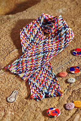 포토 JPG 해외이미지 디자인 줄 패턴 사람없음 장식 컬러풀 줄무늬 하이킹 바위 직물 악단 면 실 선택 바느질 테이프 자수 섬유 짜임 재단 멀티 엮은 퀼트 해외포토 음악 컬러 컨셉 무늬 레저 문구용품 돌_바위 파일형식 이미지허브