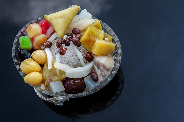 포토 JPG 해외이미지 전통 아시아 음식 백그라운드 다이어트 과일 재료 태국 디저트 건강 감 요리 사람없음 노란색 얼음 식사 신선 달콤 맛 아침식사 설탕 먹기 메뉴 시럽 푸딩 점심식사 단백질 수수 채식주의자 핸드메이드 비건 해외포토 자연요소 나라 컬러 컨셉 모션 채식 영양소 파일형식 이미지허브