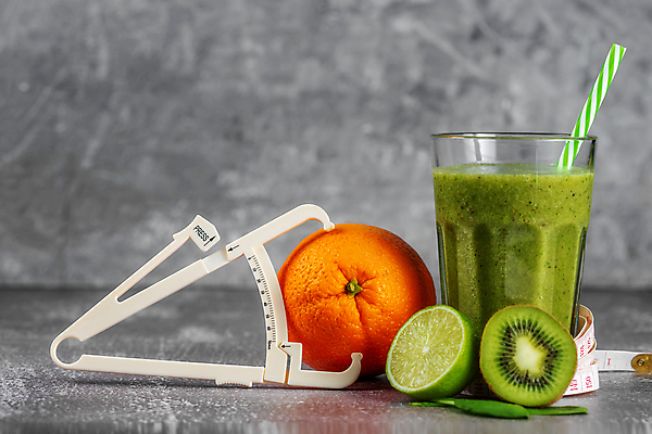 포토 JPG 해외이미지 스튜디오촬영 모양 라이프스타일 음식 백그라운드 컨셉 다이어트 오렌지 과일 줄자 자 건강 식이요법 사람없음 초록색 컬러풀 숫자 식사 흰색 신선 그룹 몸무게 먹기 날씬함 측정 상쾌 테이프 칼로리 계량기 내추럴 고립 분실 적자 해외포토 문자 감정 컬러 모션 문구용품 실내 생활 몸매 파일형식 이미지허브