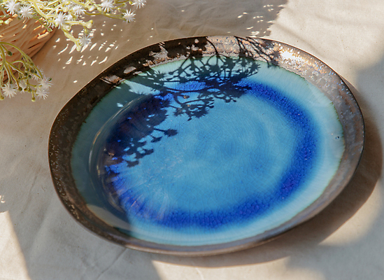 포토 JPG 해외이미지 모양 식기 접시 디자인 꽃 꽃다발 백그라운드 꽃무늬 패턴 탁자 주택 미술 사람없음 장식 파란색 뷰티 유행 도자기 원형 클래식 우아함 묘사 오브젝트 질감 열정 엘리먼트 핸드메이드 스타일 힙스터 미니멀리스트 해외포토 도형 식물 패션 감정 컬러 가구 컨셉 무늬 문화예술 건물 파일형식 이미지허브