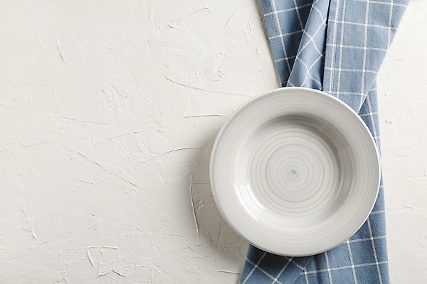 포토 JPG 해외이미지 접시 주방용품 사람없음 하이앵글 천 오브젝트 흰배경 해외포토 식기 뷰포인트 생활용품 백그라운드 흰색 직물 파일형식 이미지허브