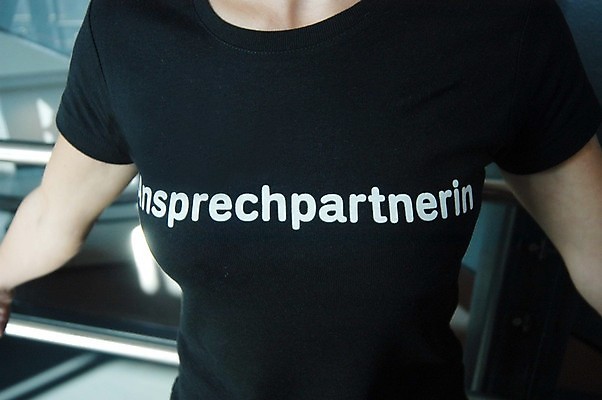 포토 JPG 해외이미지 여자 감정 건강 사람 사람없음 치료 건강관리 고통 감각 사회 영혼 고독 수줍음 충돌 버리기 해결 고립 어려움 우울증 혼자 해외포토 의학 모션 관리 질병 공동체 파일형식 이미지허브