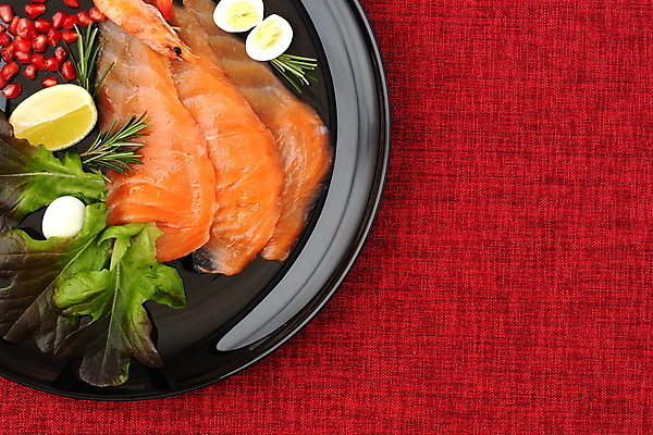 포토 JPG 해외이미지 접시 음식 조각 어류 사람없음 빨간색 식당 식탁보 자르기 레몬 해산물 서빙 소금 석류 로즈메리 해외포토 식기 컬러 과일 모션 상점 수중동물 허브 파일형식 이미지허브