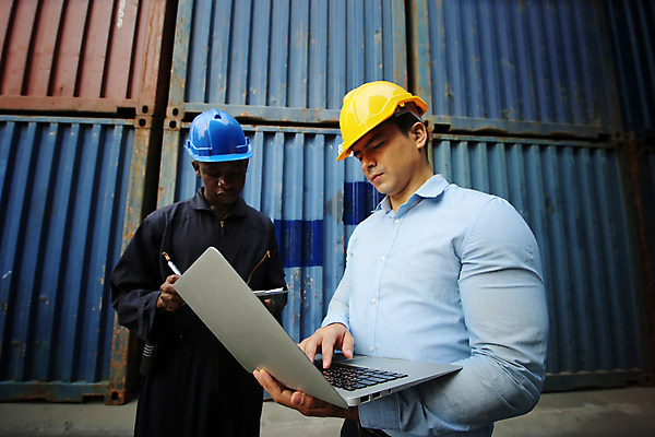 포토 JPG 해외이미지 직업 산업 아시아 비즈니스 교통시설 노동자 안전 사람 동양인 두명 경제 상자 쌓기 항구 화물 최고 업무 작업 엔지니어 감독 컨테이너 창고 경영자 상업 수납 짐차 포트 지게차 물류 경영 로딩 수입 제어 터미널 해외포토 나라 교통 모션 자동차 인종 운송업 중장비 기술자 시설 리더 파일형식 이미지허브