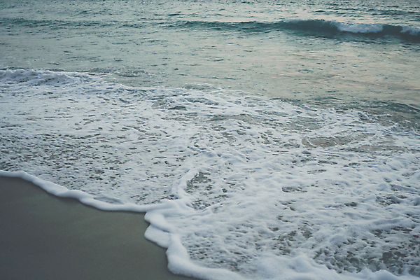포토 JPG 해외이미지 구름 물결 모래 파도 바다 섬 여행 백그라운드 겨울 자연 하늘 아침 휴가 휴식 풍경 사람없음 야외 물 여름 파란색 빛 햇빛 태양 뷰티 맑음 검은색 거품 추위 수확 흰색 만 떨어짐 복고 암초 불가리아 해외포토 주간 자연요소 계절 컬러 컨셉 농업 날씨 생태계 파일형식 남유럽 이미지허브