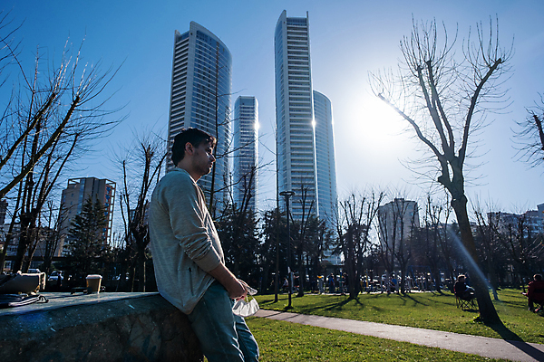 포토 JPG 해외이미지 나무 식물 라이프스타일 계절 공원 남자 꽃 스포츠 백그라운드 밭 자연 놀이 표면 건강 가면 한명 서기 사람 풍경 야외 초록색 여름 컬러풀 귀여움 환경 정원 고층빌딩 봄 성장 게임 신선 미끄럼틀 만족 긍정 내추럴 땅바닥 인공 페어웨이 그리너리 해외포토 1 공공시설 감정 컬러 컨셉 농업 골프 모션 바닥 빌딩 생활 놀이기구 생태계 파일형식 트랜드컬러 이미지허브