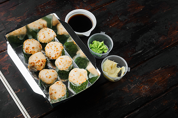 포토 JPG 해외이미지 스튜디오촬영 젓가락 사람없음 초밥 용기 고추냉이 도시락 간장 롤 롤스시 해외포토 그릇 음식 수저 실내 양념 일본음식 파일형식 이미지허브