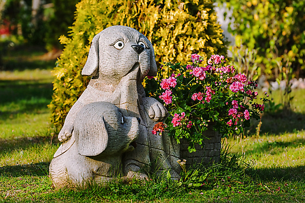 포토 JPG 해외이미지 동물 공원 꽃 조각 포유류 사람없음 야외 장식 반려동물 장난감 조각상 숫자 정원 미니어처 피규어 개 오브젝트 조경 인공 해외포토 식물 문자 공공시설 조형물 모형 파일형식 이미지허브
