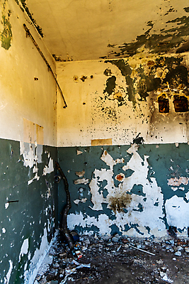 포토 JPG 해외이미지 유럽 벽 백그라운드 패턴 건축양식 표면 추상 산 주택 실내 사람없음 내부 건물 어둠 페인트 손상 탐험 흰색 도시 역사 버리기 질감 폴란드 내추럴 그런지 썩음 옛날 파멸 해외포토 건축물 건축 나라 컬러 컨셉 무늬 모션 파일형식 소멸 이미지허브