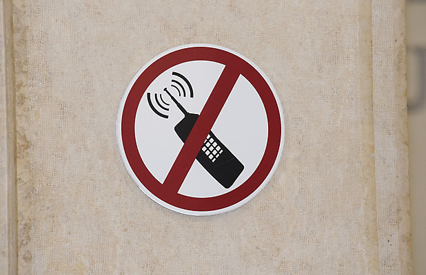 포토 JPG 해외이미지 인터넷 통신 정보기술 사람없음 경제 전자제품 스마트폰 핸드폰 스크린 자료 금지 서핑 중앙 연결 사이버 신호 전염 마디 인터넷주소 소프트웨어 접수 터치스크린 프로그램 하드웨어 사용자 제공자 해외포토 기술 스마트기기 컴퓨터 수상스포츠 질병 감염 파일형식 이미지허브