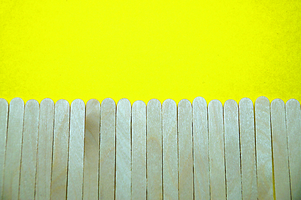 포토 JPG 해외이미지 디자인 선 백그라운드 패턴 아이스크림 프레임 사람없음 목재 장식 가로 초록색 파란색 울타리 노란색 우주 줄무늬 공백 재활용 흰색 나뭇가지 막대기 가장자리 자르기 배열 목수 고립 수목 줄서기 핸드메이드 카피스페이스 해외포토 나무 직업 컬러 무늬 재료 모션 디저트 담장 둘레 친환경 파일형식 이미지허브