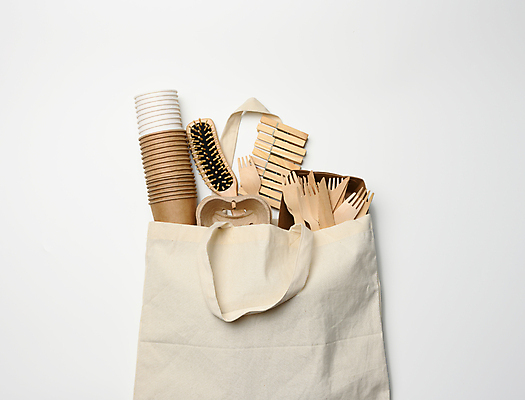 포토 JPG 해외이미지 실내 사람없음 목재 자연보호 머리빗 나이프 종이컵 일회용 오브젝트 흰배경 에코 나무집 나무포크 에코백 홀더 제로웨이스트 해외포토 나무 식기 백그라운드 포크 가방 재료 자연 주택 내부 컵 환경 그린캠페인 흰색 미용용품 칼 보호 사회이슈 파일형식 이미지허브