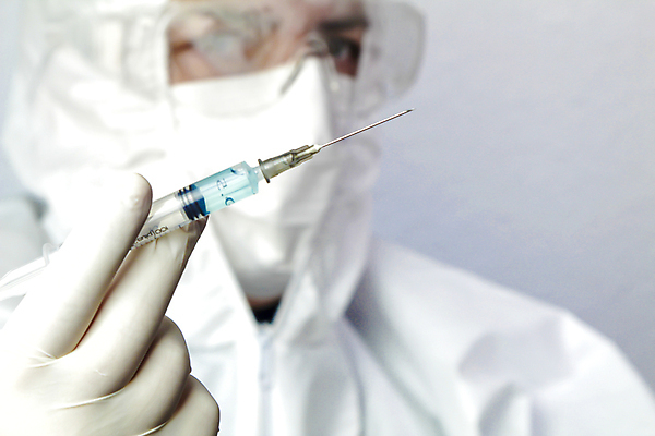 포토 JPG 해외이미지 직업 산업 안경 과학 건강 병원 실험 주사기 정장 사람없음 치료 약 의사 흰색 업무 액체 실험실 바이러스 제조 보호 생명공학 약국 과학자 생물학 비커 감염 미생물 발견 조제 돌봄 백신 화학물질 화학자 살균 해외포토 잡화 옷 교육 컬러 컨셉 의학 의료기기 모션 생물 실험기구 의료진 작업 화학 만들기 학자 파일형식 이미지허브