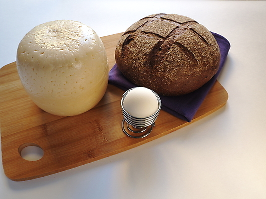 포토 JPG 해외이미지 스튜디오촬영 음식 백그라운드 치즈 사람없음 가로 빵집 우유 껍질 흰색 신선 센터 아침식사 바게트 상품 정상 낟알 질감 반죽 짜임 덩어리 건강식 목판 번 해외포토 빵 컬러 유제품 실내 상점 식사 파일형식 이미지허브