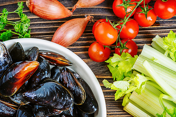 포토 JPG 해외이미지 접시 음식 바다 백그라운드 조개 연체동물 파슬리 건강 요리 사람없음 목재 식당 검은색 식사 저녁식사 어둠 껍질 신선 그룹 사발 맛 먹기 레몬 해산물 홍합 프랑스어 삶기 영양분 해외포토 나무 문자 식기 컬러 컨셉 채소 과일 재료 모션 어패류 무척추동물 상점 사기그릇 파일형식 이미지허브