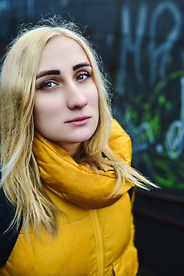 포토 JPG 해외이미지 모델 학생 라이프스타일 손 여자 행복 얼굴 벽 백그라운드 2 거리 한명 웃음 사람 빛 쇼핑 금발 뷰티 유행 평화 자유 도시 그래피티 시원함 사인 펑키 진짜 필승 힙스터 해외포토 1 헤어스타일 패션 감정 컨셉 표정 생활 신체부위 우승 낙서 그림 파일형식 이미지허브