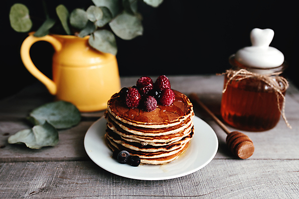 포토 JPG 해외이미지 전통 접시 열매 음식 백그라운드 단풍 탁자 아침 디저트 건강 요리 사람없음 목재 빨간색 노란색 쌓기 꽃병 식사 빵집 사막 튀김 신선 뜨거움 항아리 달콤 맛 아침식사 굽기 블루베리 산딸기 시럽 꿀 흙더미 팬케이크 점심식사 고립 유칼립투스 페스츄리 핸드메이드 카피스페이스 해외포토 주간 나무 식물 식기 꽃 빵 컬러 가구 컨셉 잎 과일 재료 모션 케이크 상점 흙 공백 도자기 구이 파일형식 더미 이미지허브