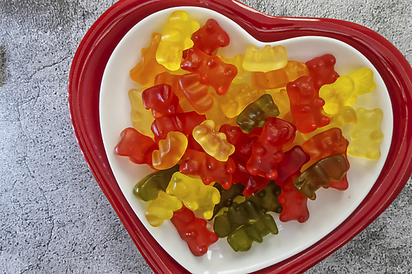 포토 JPG 해외이미지 그릇 사람없음 하트 가득함 젤리 곰모양 해외포토 모양 식기 곰 디저트 파일형식 이미지허브