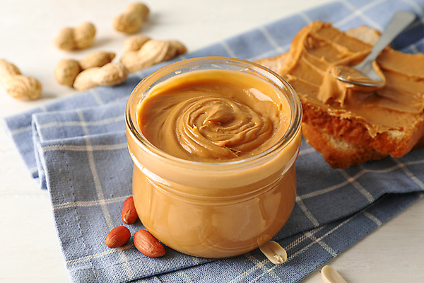 포토 JPG 해외이미지 유리병 디저트 실내 사람없음 숟가락 식빵 흰배경 땅콩 땅콩버터 해외포토 음식 빵 백그라운드 병_용기 수저 내부 견과류 흰색 파일형식 스프레드_음식 이미지허브