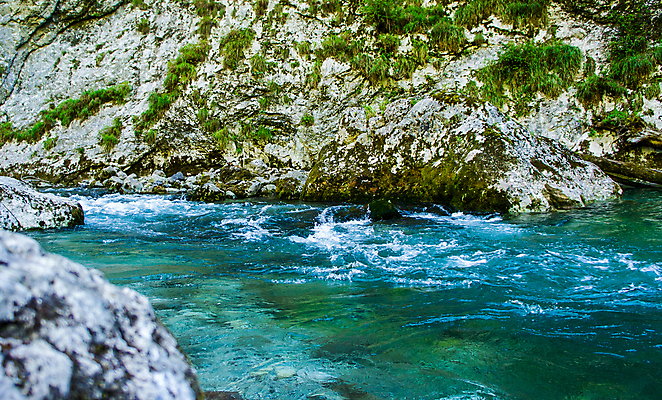 포토 JPG 해외이미지 백그라운드 자연 산 사람없음 물 강 투명 폭풍우 해외포토 자연요소 비_날씨 자연재해 생태계 파일형식 이미지허브