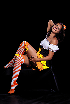 포토 JPG 해외이미지 백인 모델 드레스 옷 여자 행복 감정 얼굴 어린이 인형 분홍색 백그라운드 놀이 휴가 왕관 요정 한명 사람 성인 빨간색 뷰티 유행 희망 기쁨 흰색 화려 달콤 극장 마법 마리오네트 고립 해외포토 서양인 1 컬러 컨셉 신체부위 맛 파일형식 이미지허브