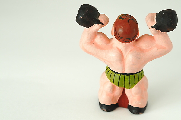 포토 JPG 해외이미지 스포츠 근육 건강 선물 미술 사람없음 장식 장난감 힘 미니어처 도자기 몸무게 수집 그네 흰배경 체육관 기념품 백자 운동가 해외포토 백그라운드 문화예술 모형 흰색 오브젝트 파일형식 이미지허브