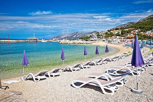 포토 JPG 해외이미지 유럽 바다 건축양식 휴가 산 항해 안테나 파노라마 해변 사람없음 파란색 교회 여행객 탑 골짜기 조약돌 도시 만 보트 성 역사 지중해 언덕 산등성이 타운 크로아티아 다도해 달마시안 터키석 해외포토 건축물 건축 나라 컬러 배_교통 통신 종교건축 자연 촬영기법 사람 건물 돌_바위 개 보석 파일형식 이미지허브