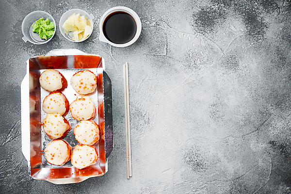 포토 JPG 해외이미지 스튜디오촬영 사람없음 초밥 용기 고추냉이 도시락 간장 롤 롤스시 해외포토 그릇 음식 실내 양념 일본음식 파일형식 이미지허브