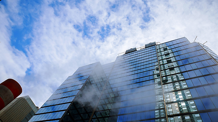 포토 JPG 해외이미지 라이프스타일 길 여행 비즈니스 건축양식 창문 모션 하늘 휴가 거리 아파트 그림자 사람 사람없음 세로 빛 사무실 태양 반사 판매 여행객 미국 블록 도시 뉴욕 각도 맨해튼 공유 대여 렌탈 콘크리트 해외포토 자연요소 건축 북아메리카 주택 생활 파일형식 이미지허브