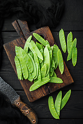 포토 JPG 해외이미지 실내 사람없음 완두콩 꼬투리 나무도마 해외포토 콩 도마 내부 목재 파일형식 이미지허브