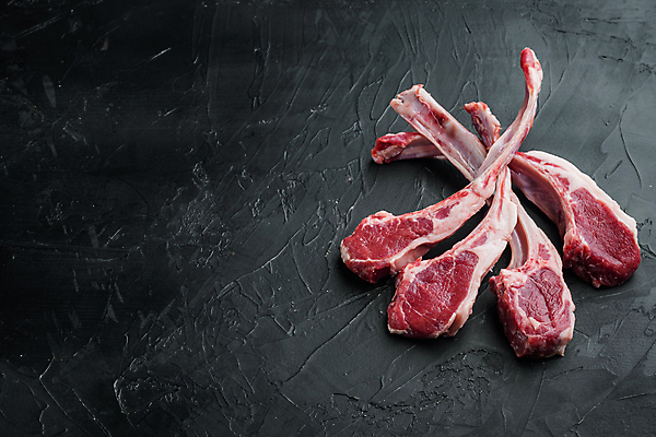 포토 JPG 해외이미지 음식 검은배경 실내 생고기 육류 사람없음 신선 날것 양고기 양갈비 해외포토 백그라운드 식재료 내부 검은색 파일형식 이미지허브