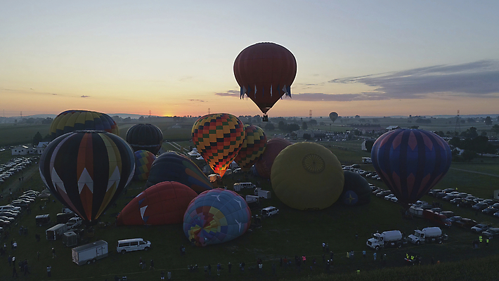 포토 JPG 해외이미지 주간 하늘 사람없음 야외 일출 열기구 비행 해외포토 자연요소 항공교통 노을 파일형식 이미지허브
