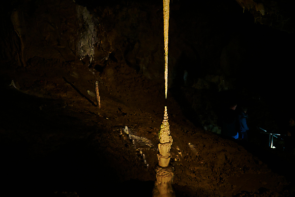 포토 JPG 해외이미지 유럽 여행 자연 휴가 국립공원 미술 사람없음 야외 강 뷰티 골짜기 하이킹 탐험 보트 행운 동굴 발굴 지역 체코 방문 지하 공화국 깊이 석회암 종유석 칼슘 모라비아 해외포토 공원 나라 컨셉 배_교통 레저 문화예술 암석 생태계 파일형식 이미지허브