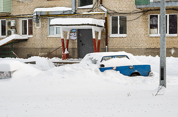포토 JPG 해외이미지 유럽 도로 겨울 자동차 자연 날씨 거리 사람없음 야외 냉동 얼음 젖음 추위 긴급 도시 위험 예측 주차 잼 서리 폭풍 북쪽 문제 타운 무거움 눈보라 나쁜 땅바닥 재앙 제설기 폭설 해외포토 자연요소 계절 나라 길 육상교통 컨셉 교통시설 바닥 눈_날씨 소스_음식 무게 자연재해 방향 생태계 제설 파일형식 이미지허브