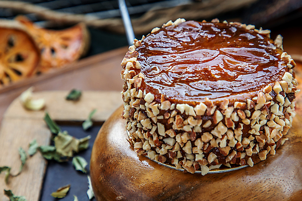 포토 JPG 해외이미지 전통 음식 빵 백그라운드 과일 자연 탁자 디저트 건강 요리 사람없음 목재 갈색 노란색 케이크 식당 식사 빵집 우유 시골 신선 달콤 맛 아침식사 작음 설탕 굽기 먹기 퓨전 날것 밀가루 버터 프랑스어 점심식사 이스트 타르트 페스츄리 핸드메이드 해외포토 나무 문자 컬러 가구 컨셉 재료 모션 유제품 상점 크기 가루 구이 생태계 파이_빵 파일형식 이미지허브