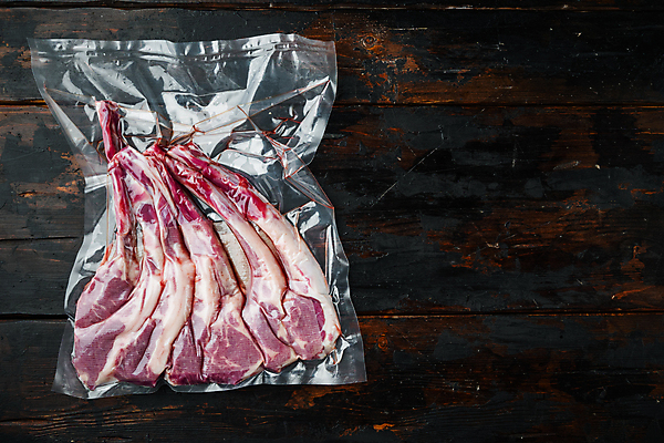 포토 JPG 해외이미지 음식 포장 실내 생고기 육류 사람없음 신선 날것 양고기 양갈비 진공포장 해외포토 식재료 내부 진공 파일형식 이미지허브