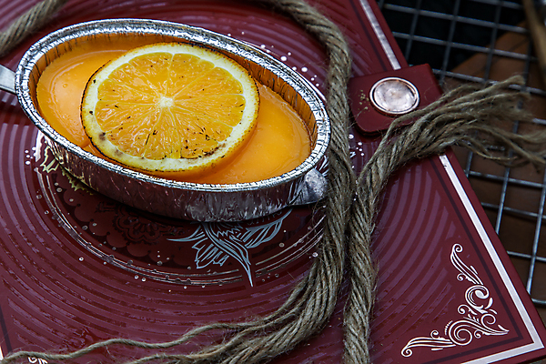 포토 JPG 해외이미지 전통 디자인 음식 빵 백그라운드 오렌지 과일 자연 탁자 디저트 치즈 건강 요리 사람없음 목재 책 빨간색 노란색 케이크 식사 빵집 우유 시골 신선 달콤 맛 아침식사 작음 설탕 굽기 먹기 날것 밀가루 버터 프랑스어 이스트 타르트 페스츄리 핸드메이드 해외포토 나무 문자 컬러 가구 컨셉 재료 모션 유제품 상점 크기 가루 구이 생태계 파이_빵 파일형식 이미지허브