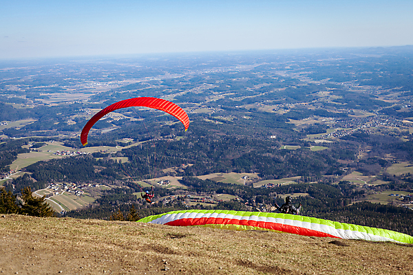 포토 JPG 해외이미지 주간 남자 하늘 한명 사람 성인 야외 비행 파일럿 낙하산 패러글라이딩 글라이더 성인남자한명만 해외포토 자연요소 직업 1 스포츠 남자한명만 성인남자만 파일형식 이미지허브