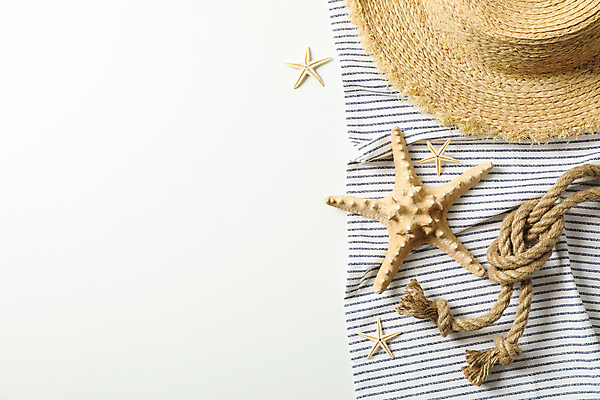 포토 JPG 해외이미지 스튜디오촬영 밧줄 백그라운드 불가사리 사람없음 하이앵글 오브젝트 밀짚모자 카피스페이스 해외포토 모자_잡화 줄 뷰포인트 극피동물 실내 공백 파일형식 이미지허브 이미지허브