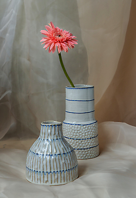 포토 JPG 해외이미지 모양 식물 라이프스타일 식기 디자인 꽃 분홍색 가구 백그라운드 패턴 주택 선물 미술 사람없음 내부 장식 파란색 뷰티 유행 꽃병 장비 수확 도자기 클래식 우아함 묘사 오브젝트 질감 열정 부드러움 수공예 구성 핸드메이드 스타일 힙스터 미니멀리스트 해외포토 패션 감정 컬러 생활용품 컨셉 무늬 농업 문화예술 건물 생활 감각 공예 파일형식 이미지허브