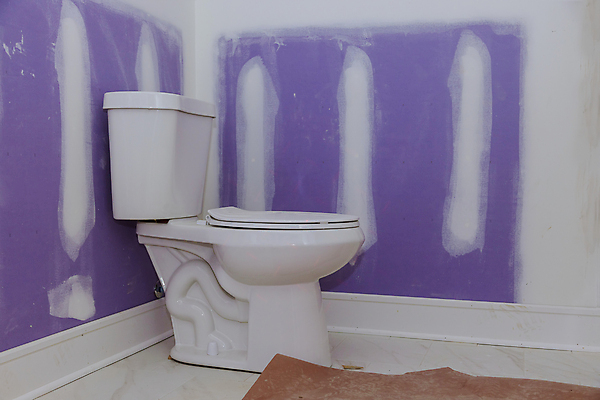 포토 JPG 해외이미지 디자인 가구 바닥 아파트 주택 실내 통 사람없음 내부 문 우주 목욕 거울 욕실 흰색 수리 위생 캐비닛 타일 싱크대 화장실 심플 직사각형 배관공 변기통 설치 프로젝트 스타일 개조 해외포토 도형 컬러 생활용품 건물 청결 사물함 개수대 파일형식 이미지허브