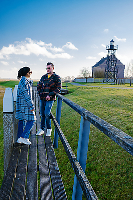 포토 JPG 해외이미지 전통 커플 유럽 문화 섬 여행 건축양식 자연 하늘 낚시 주택 등대 두명 건물 목재 초록색 파란색 세계 교회 마을 탑 항구 세계문화유산 시골 역사 재산 네덜란드 천연기념물 랜드마크 옛날 해외포토 나무 건축물 건축 나라 컬러 재료 관계 종교건축 교통시설 레저 사람 금융 문화재 생태계 파일형식 이미지허브