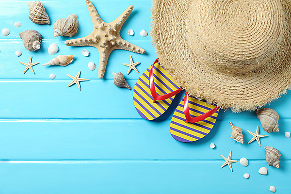 포토 JPG 해외이미지 스튜디오촬영 불가사리 사람없음 조개껍데기 소라 쪼리 오브젝트 밀짚모자 카피스페이스 해외포토 모자_잡화 조개 어패류 극피동물 실내 공백 샌들 파일형식 이미지허브 이미지허브