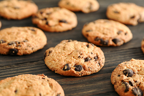 포토 JPG 해외이미지 디저트 사람없음 아웃포커스 쿠키 초코칩쿠키 해외포토 음식 촬영기법 초코칩 초코쿠키 파일형식 이미지허브