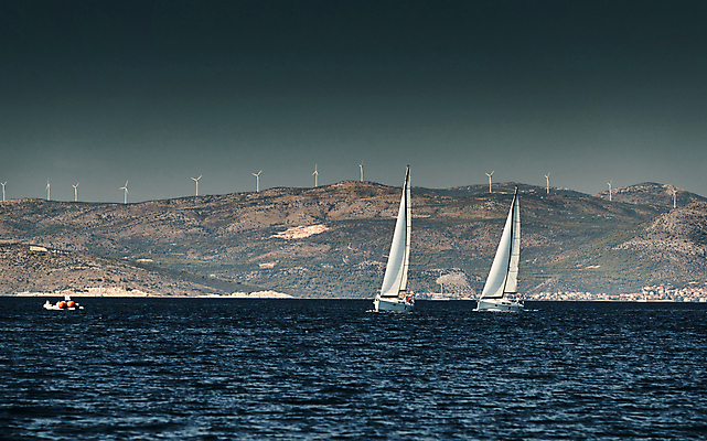 포토 JPG 해외이미지 라이프스타일 스포츠 파도 바다 여행 요트 자연 하늘 바람 휴가 항해 경기 사람없음 야외 컵 컬러풀 일몰 경쟁 자유 보트 그룹 승무원 지중해 함선 추적 레가타 뱃놀이 수평선 해외포토 자연요소 직업 식기 컬러 컨셉 배_교통 모션 날씨 생활 노을 전통놀이 생태계 파일형식 이미지허브
