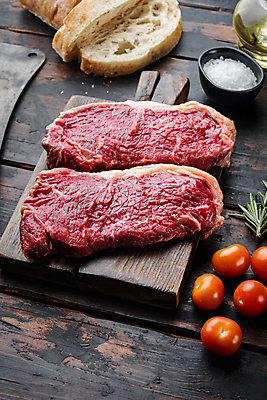 포토 JPG 해외이미지 빵 육류 스테이크 사람없음 세트 소고기 등심 해외포토 음식 식재료 서양음식 파일형식 이미지허브