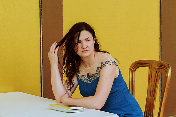 포토 JPG 해외이미지 직업 1 손 응시 여자 안경 백그라운드 비즈니스 태국 노동자 스트레스 피곤 한명 사람 앉기 동양인 성인 노트북 컴퓨터 사무실 뷰티 공책 슬픔 흰색 표현 업무 비즈니스우먼 종업원 책상 싱글 비서 경영 해외포토 시선 잡화 감정 아시아 컬러 가구 컨셉 모션 문구용품 인종 신체부위 전자제품 작업 직장인 파일형식 이미지허브