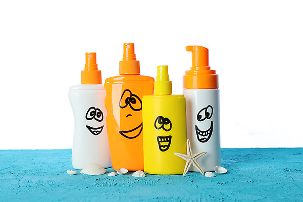 포토 JPG 해외이미지 스튜디오촬영 불가사리 표정 사람없음 여름 조개껍데기 낙서 선크림 오브젝트 공병 해외포토 계절 조개 극피동물 실내 화장품 병_담는 파일형식 이미지허브 이미지허브